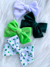 Load image into Gallery viewer, Emerald