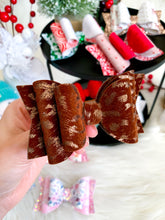 Load image into Gallery viewer, Velvet Leopard Dainty Bows