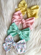 Load image into Gallery viewer, Spring Pastels Hand Tied