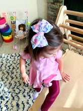 Cargar imagen en el visor de la galería, Valentines velvet bows