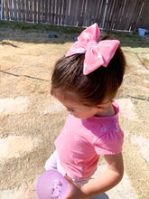 Cargar imagen en el visor de la galería, Valentines velvet bows