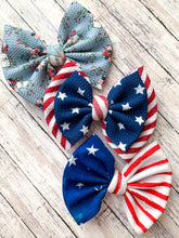 Load image into Gallery viewer, Patriotic Bows
