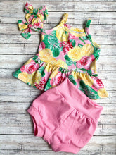 Load image into Gallery viewer, Pink Lemonade Floral
