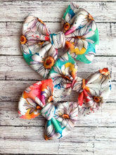 Cargar imagen en el visor de la galería, Sweet Summer Collection
