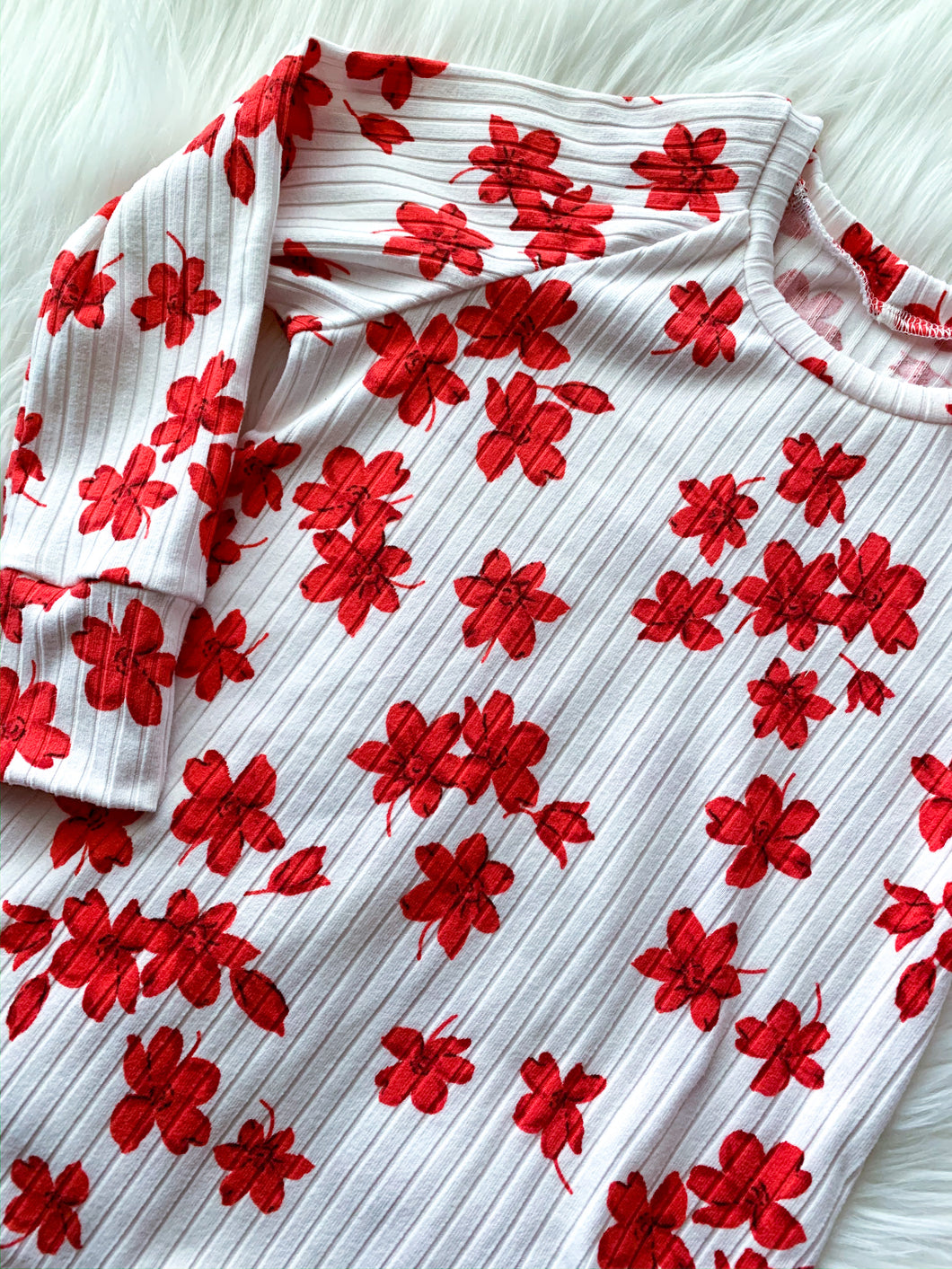 Red Floral Cozy Set